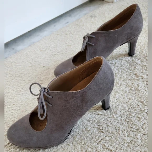 Taupe Suede Lace-Up Womens Heeled Pumps - Picture 5 of 9